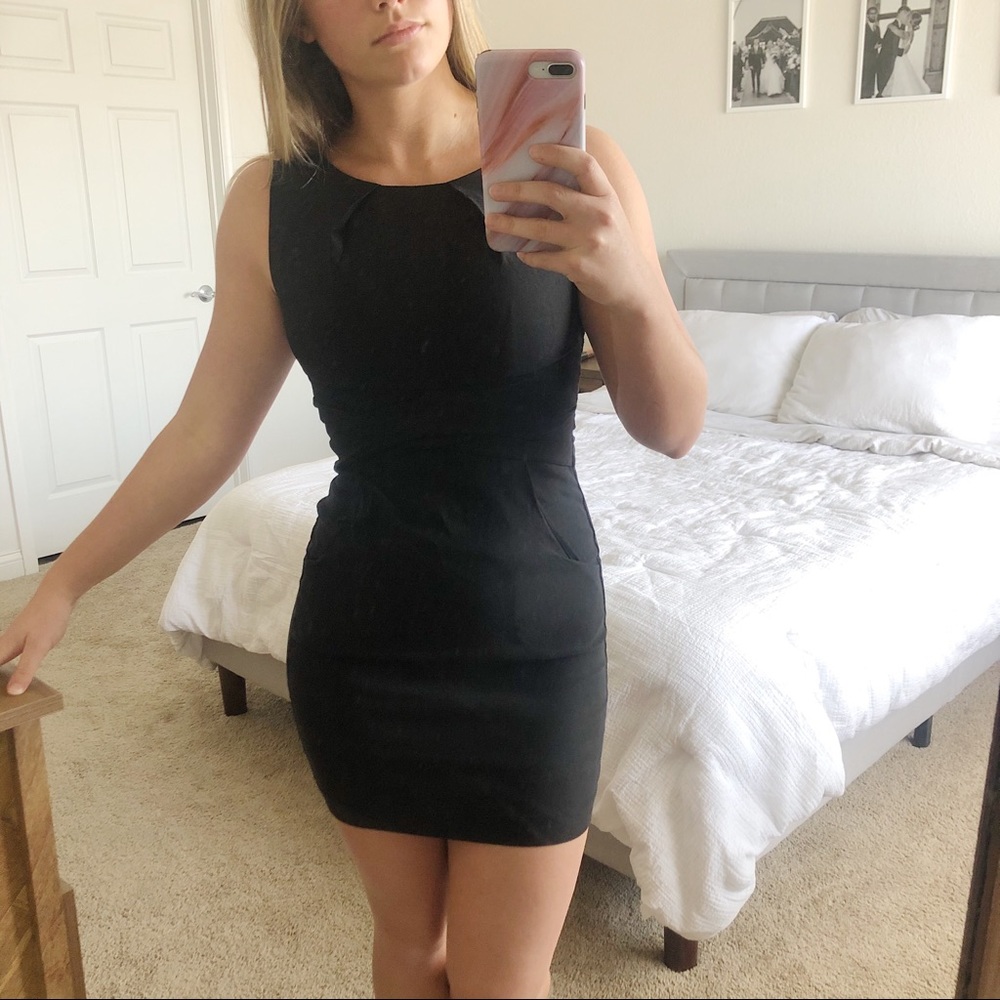 Black Fitted Black Dress with Pockets